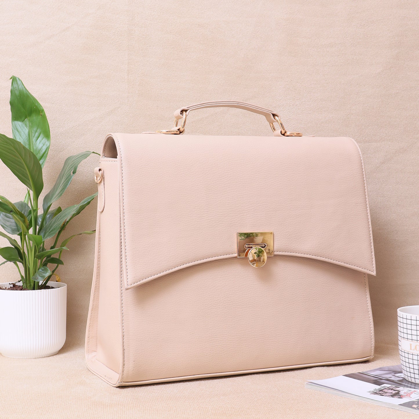 IVORY ECLIPSE - SLING BAG