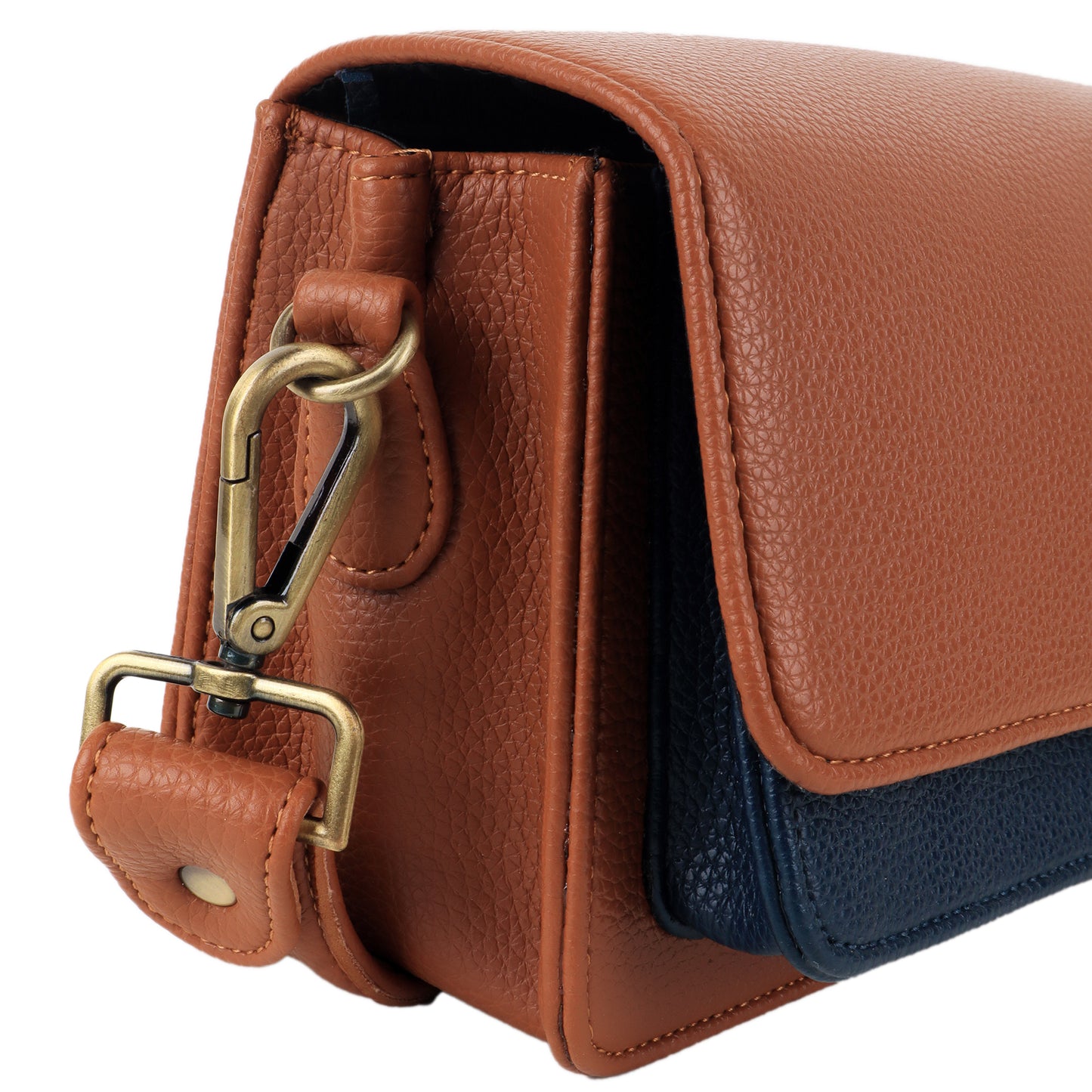 CHIC TAN